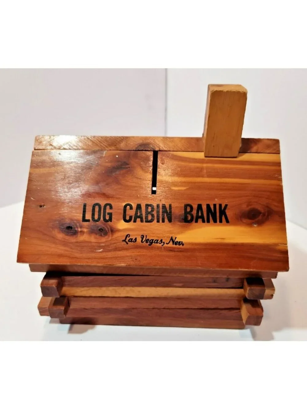 Vintage Log Cabin Cedar Bank - Las Vegas Nevada Souvenir With Stopper